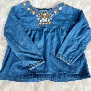 Boden chambray Floral Embroidered Kids Top - size 4/5 years